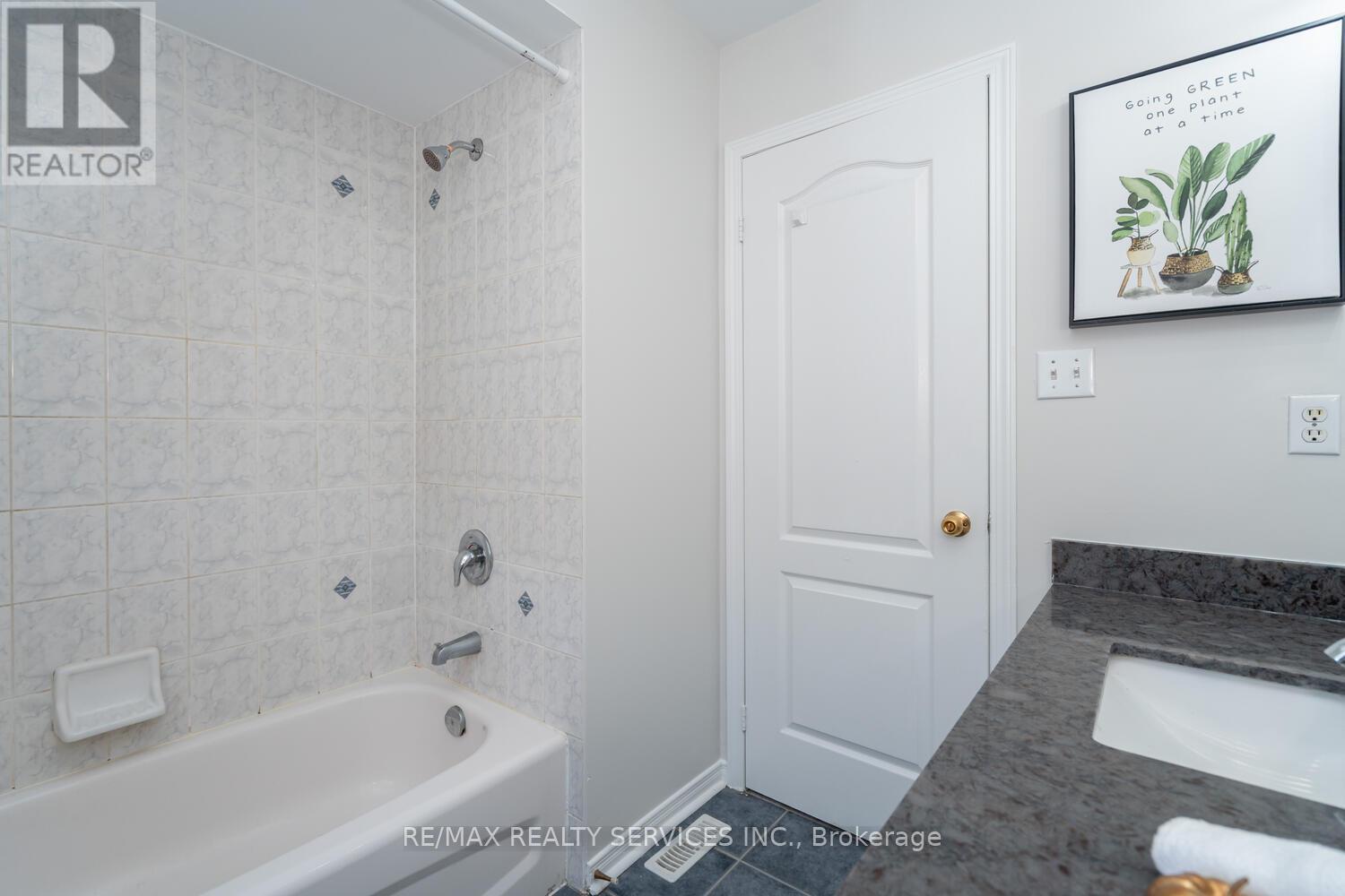 85 Williamson Drive, Brampton, Ontario  L7A 3R6 - Photo 43 - W13497076