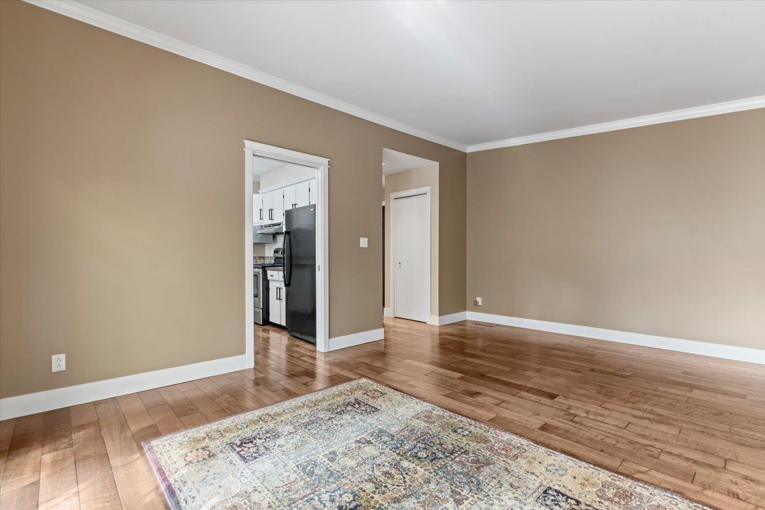 34282 Cedar Avenue, Abbotsford, British Columbia  V2S 2W2 - Photo 5 - R3140536