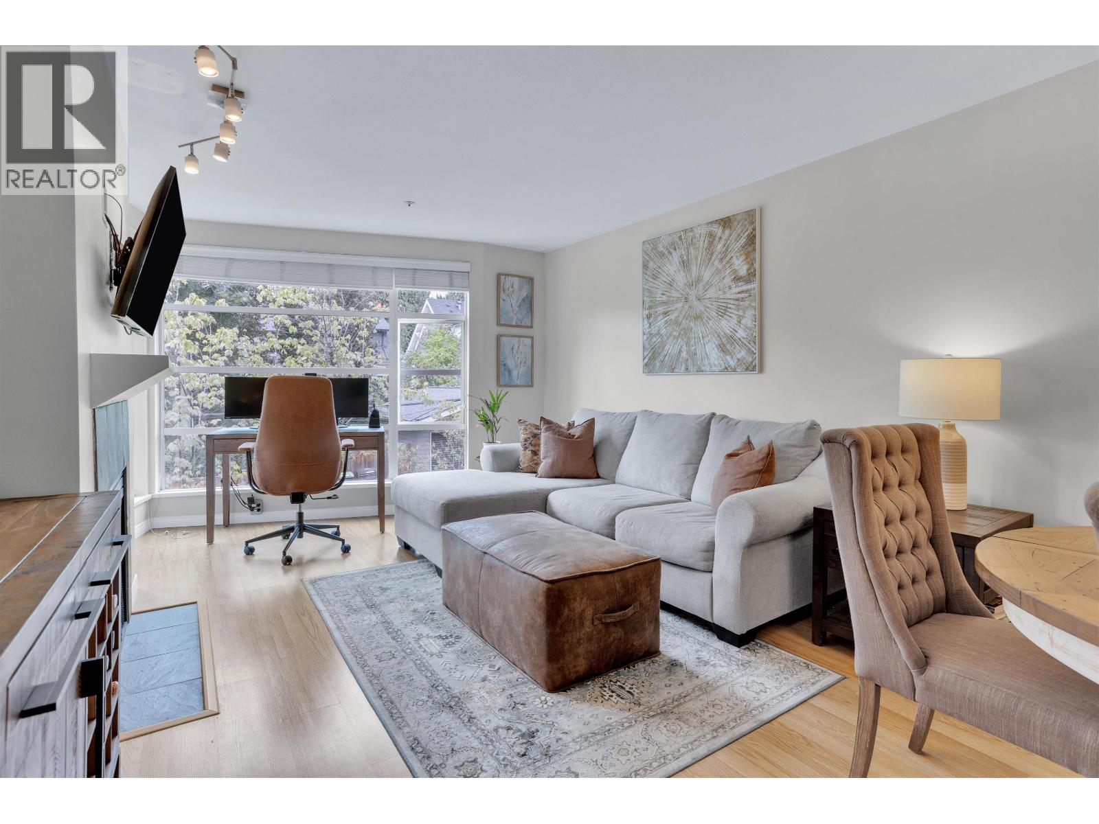 304 2525 W 4th Avenue, Vancouver, British Columbia  V6K 1P5 - Photo 2 - R3128941