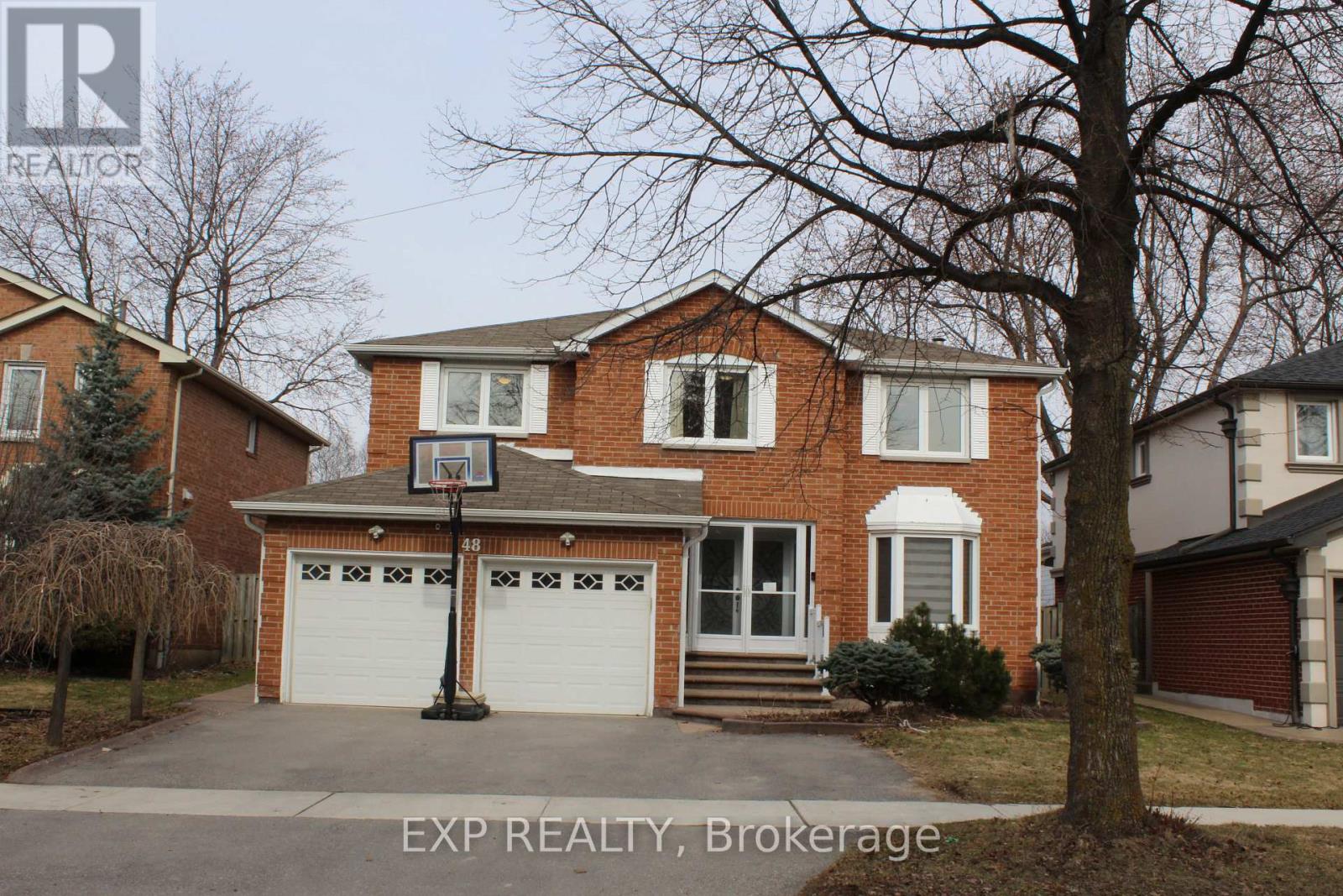48 Howell Street, Brampton, Ontario  L6Y 3H8 - Photo 1 - W13501508