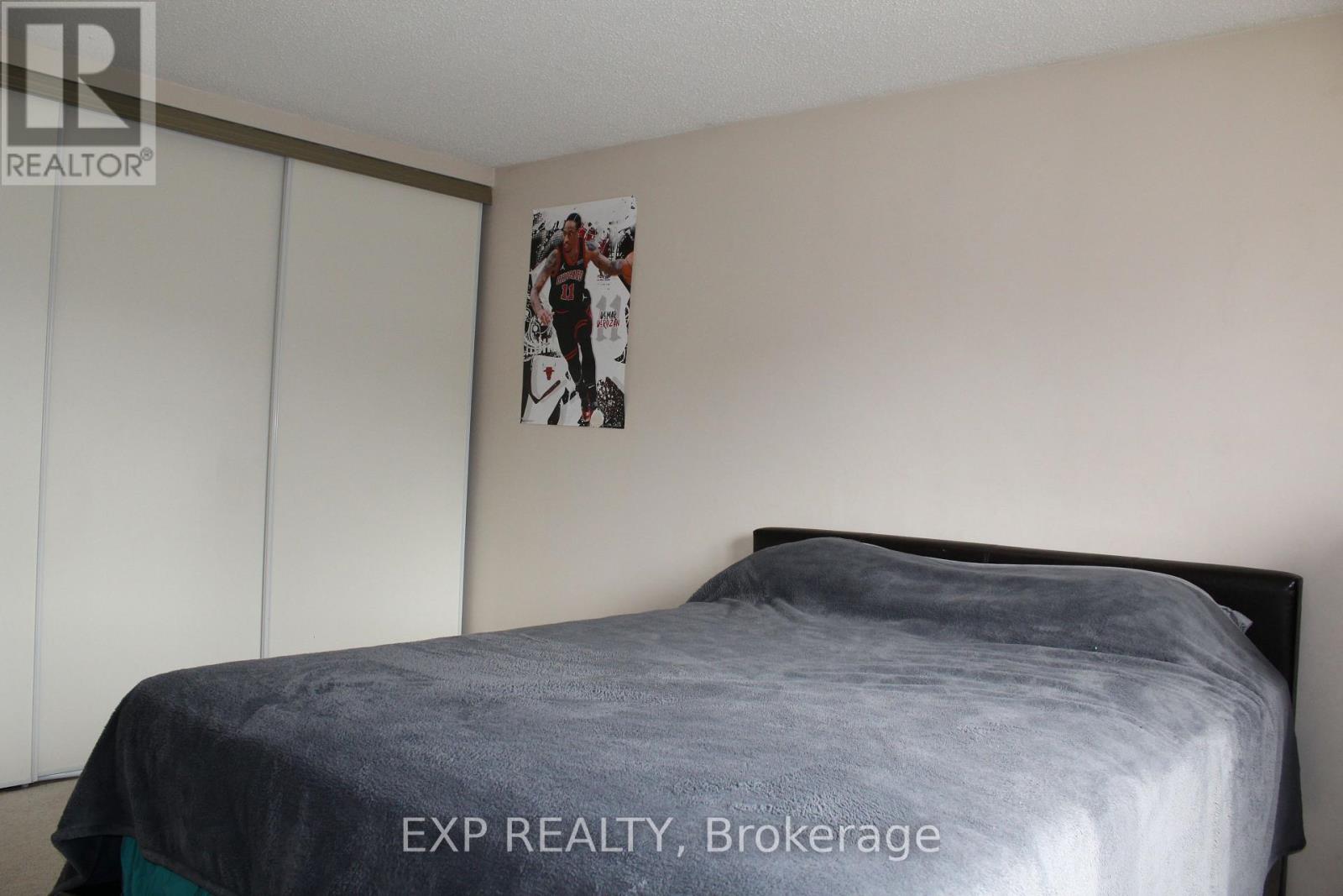 48 Howell Street, Brampton, Ontario  L6Y 3H8 - Photo 28 - W13501508