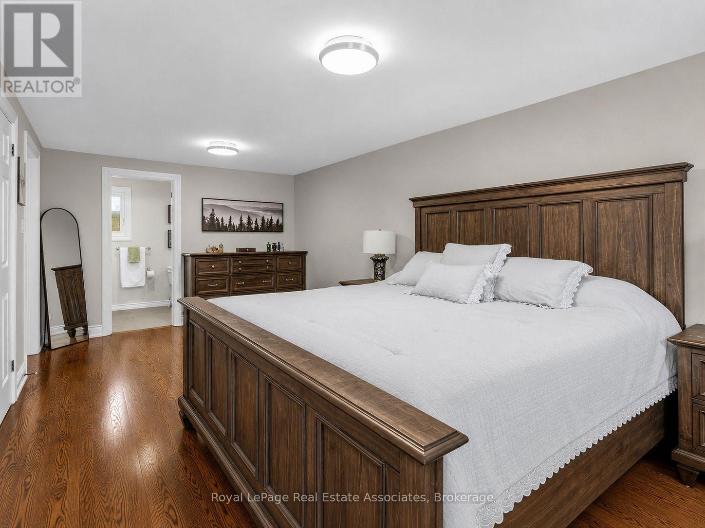 2441 Winthrop Crescent, Mississauga, Ontario  L5K 2A8 - Photo 21 - W13501574