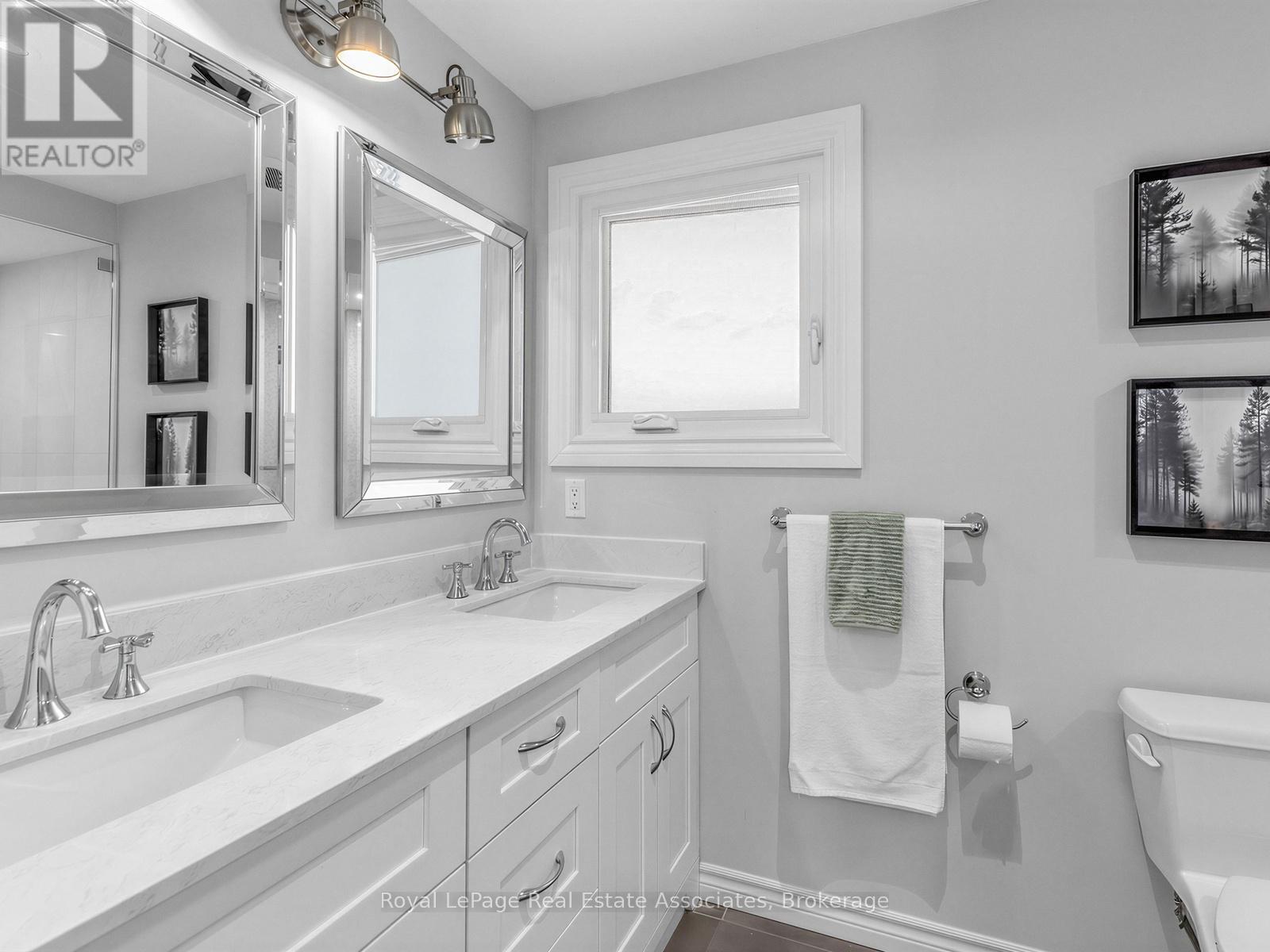 2441 Winthrop Crescent, Mississauga, Ontario  L5K 2A8 - Photo 23 - W13501574
