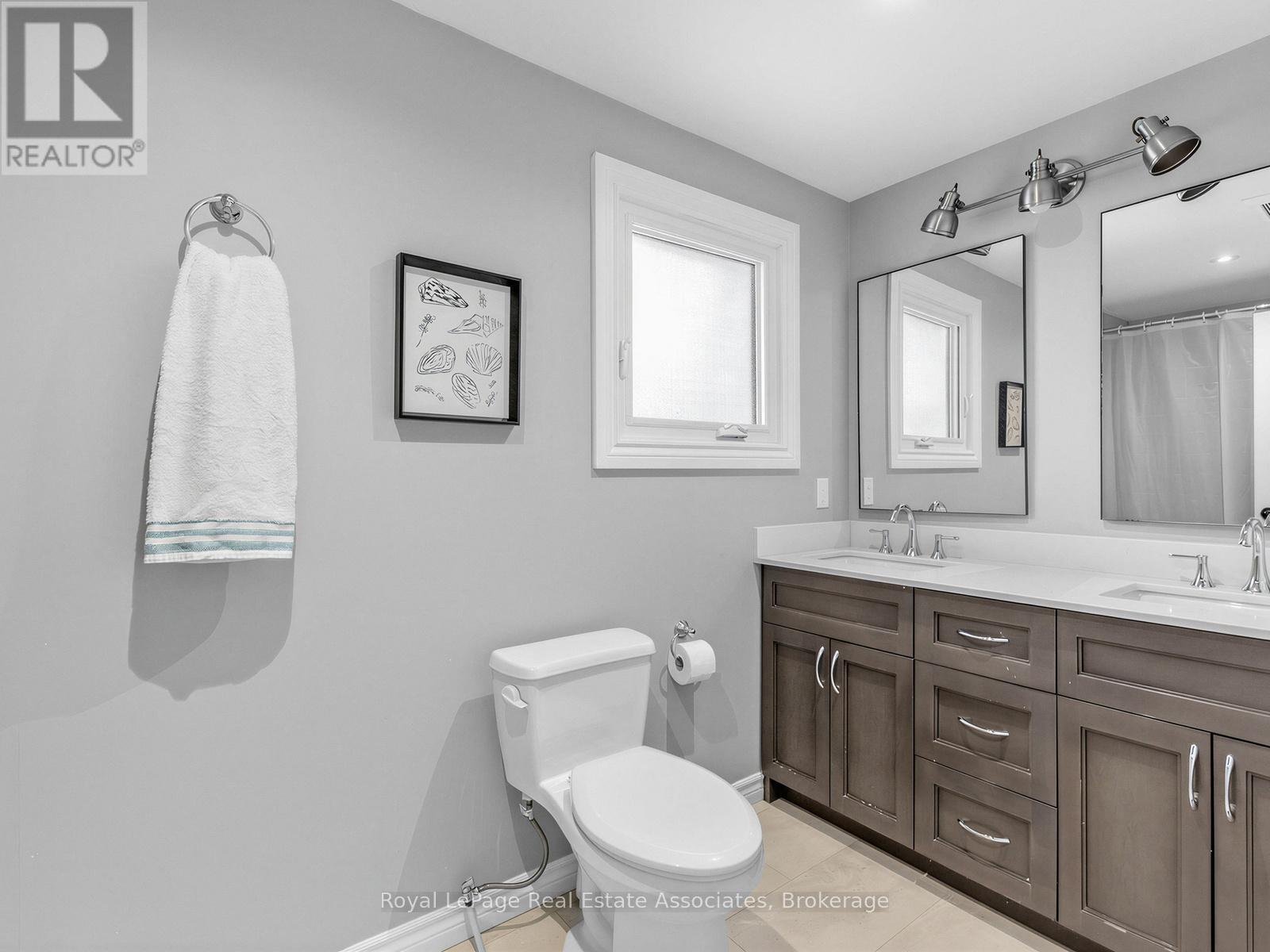 2441 Winthrop Crescent, Mississauga, Ontario  L5K 2A8 - Photo 32 - W13501574