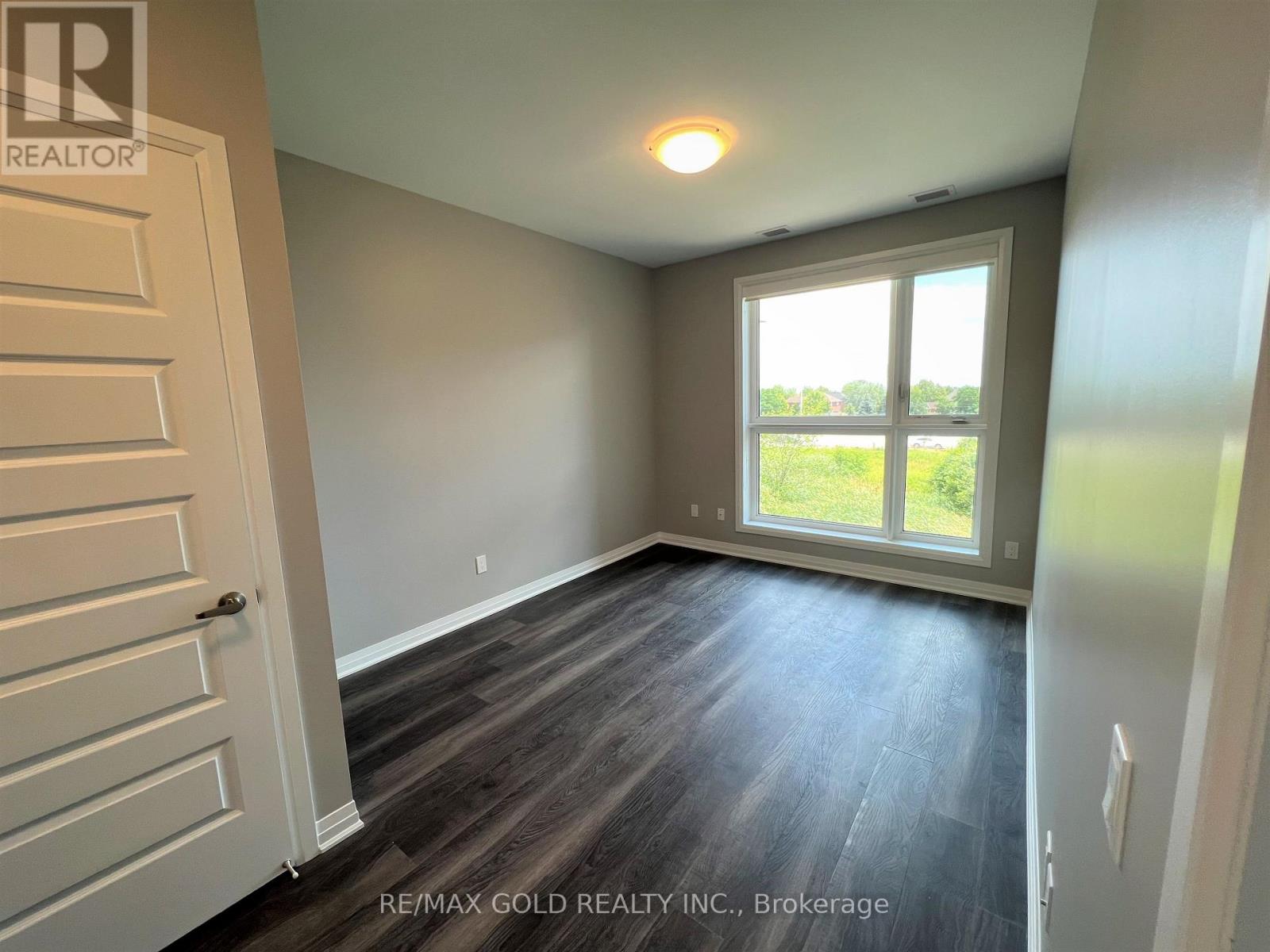 215 - 50 Kaitting Trail, Oakville, Ontario  L6M 5N3 - Photo 12 - W13501720