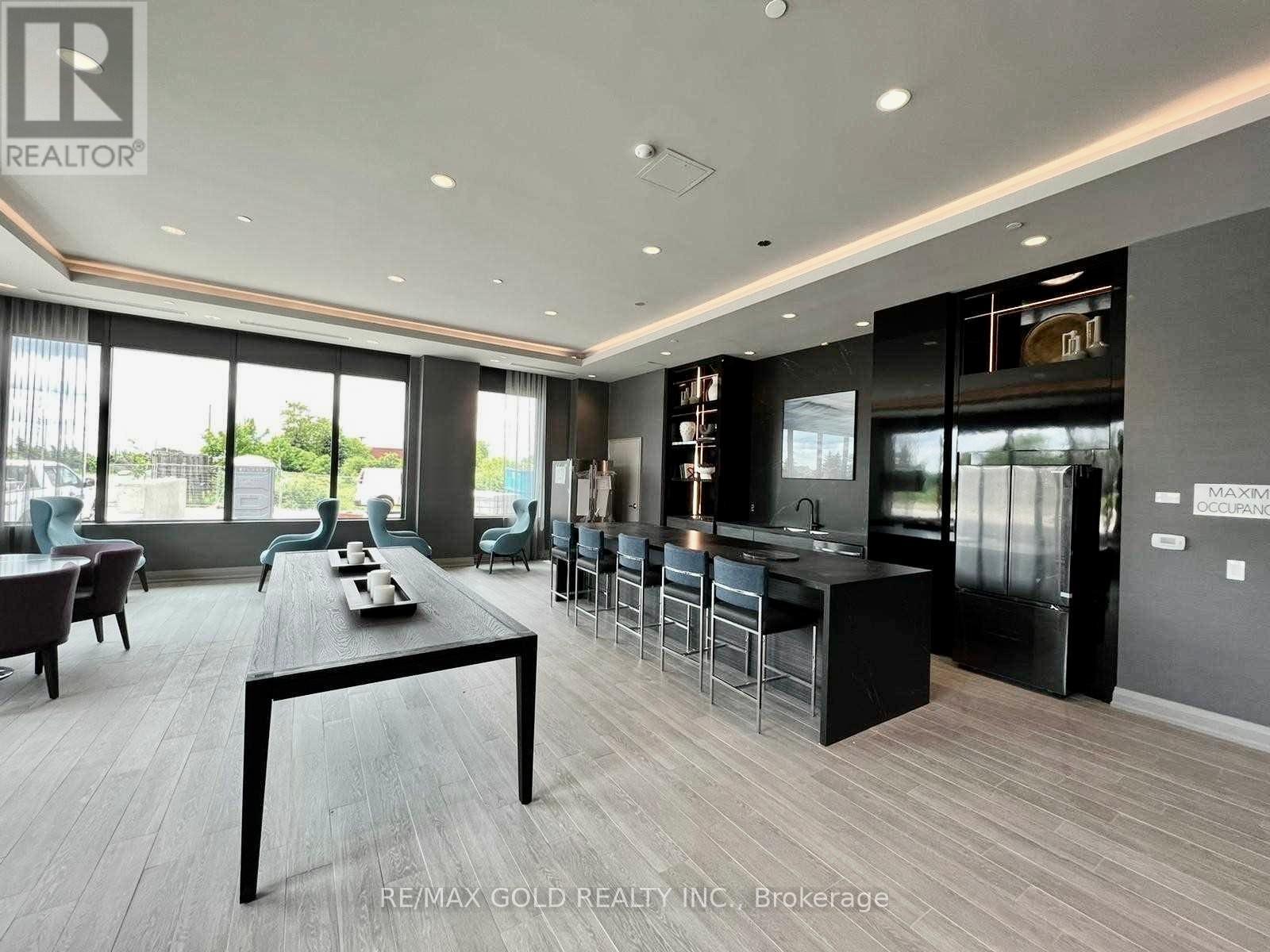 215 - 50 Kaitting Trail, Oakville, Ontario  L6M 5N3 - Photo 33 - W13501720