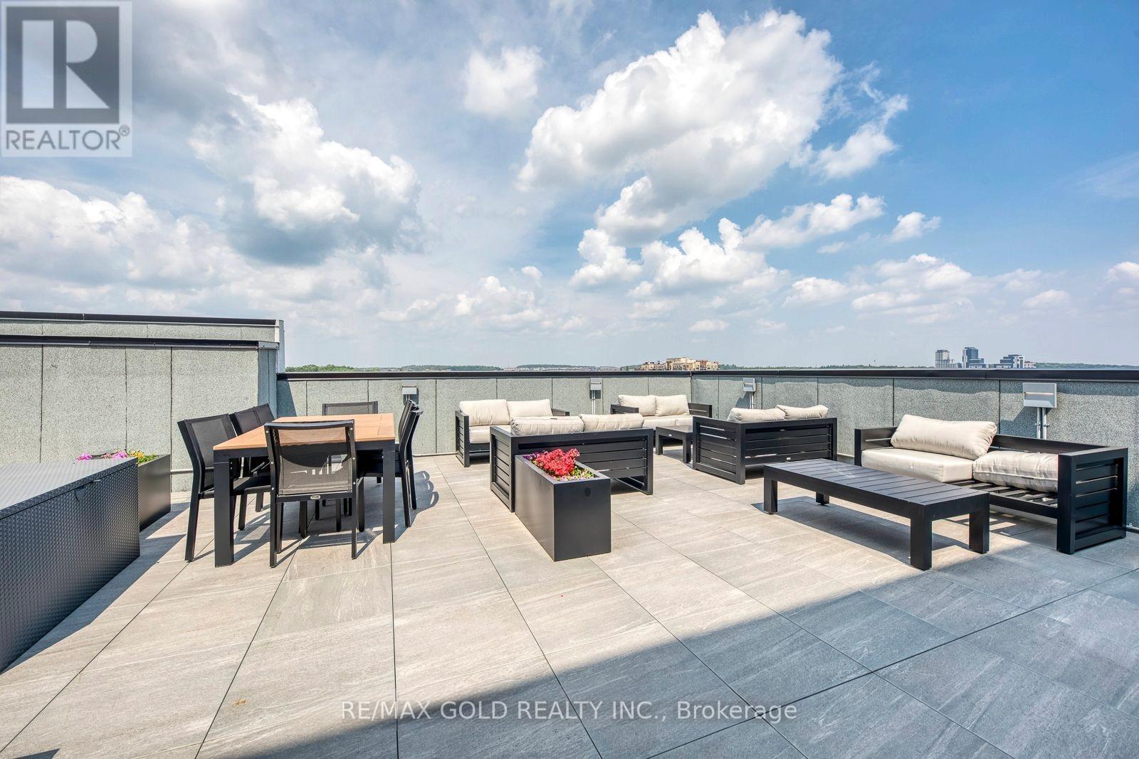 215 - 50 Kaitting Trail, Oakville, Ontario  L6M 5N3 - Photo 35 - W13501720