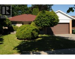65 MOON VALLEY DRIVE, Toronto, Ontario