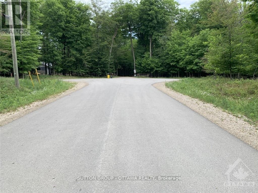 14 Lumberjack Trail, Drummond/north Elmsley, Ontario  K7H 3C7 - Photo 3 - X13501794
