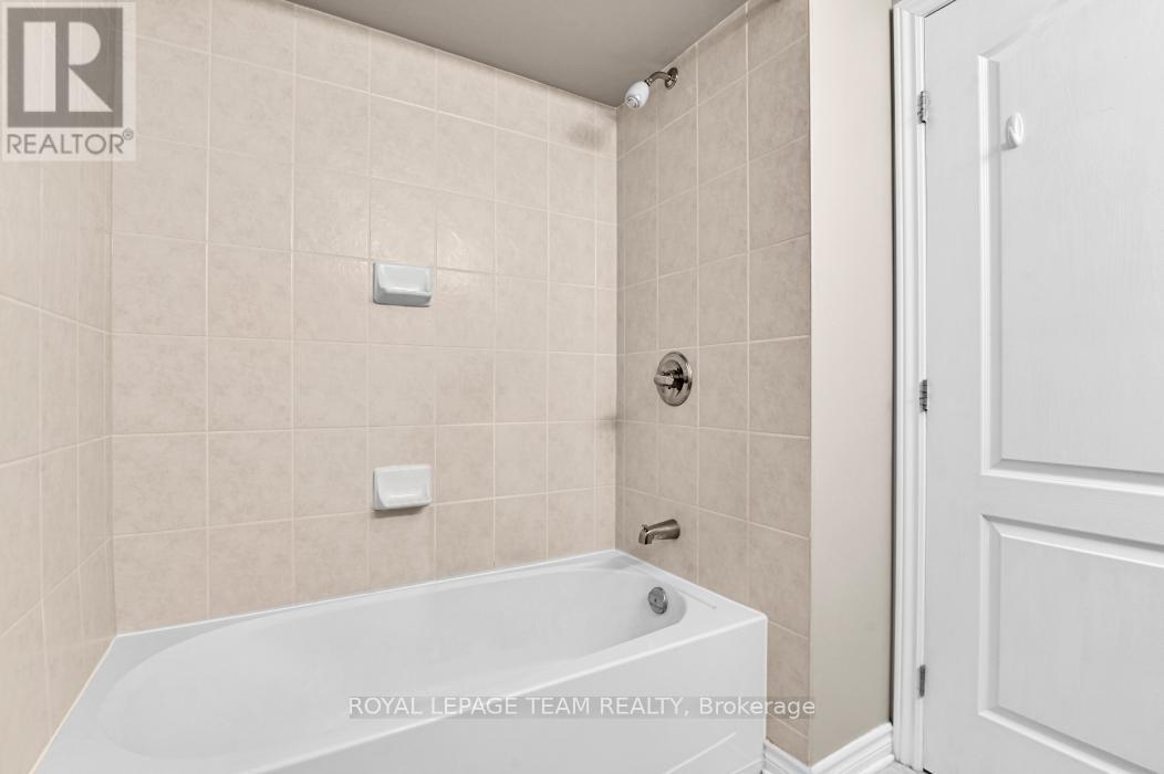 87 Selhurst Avenue, Ottawa, Ontario  K2G 7C9 - Photo 33 - X13501802