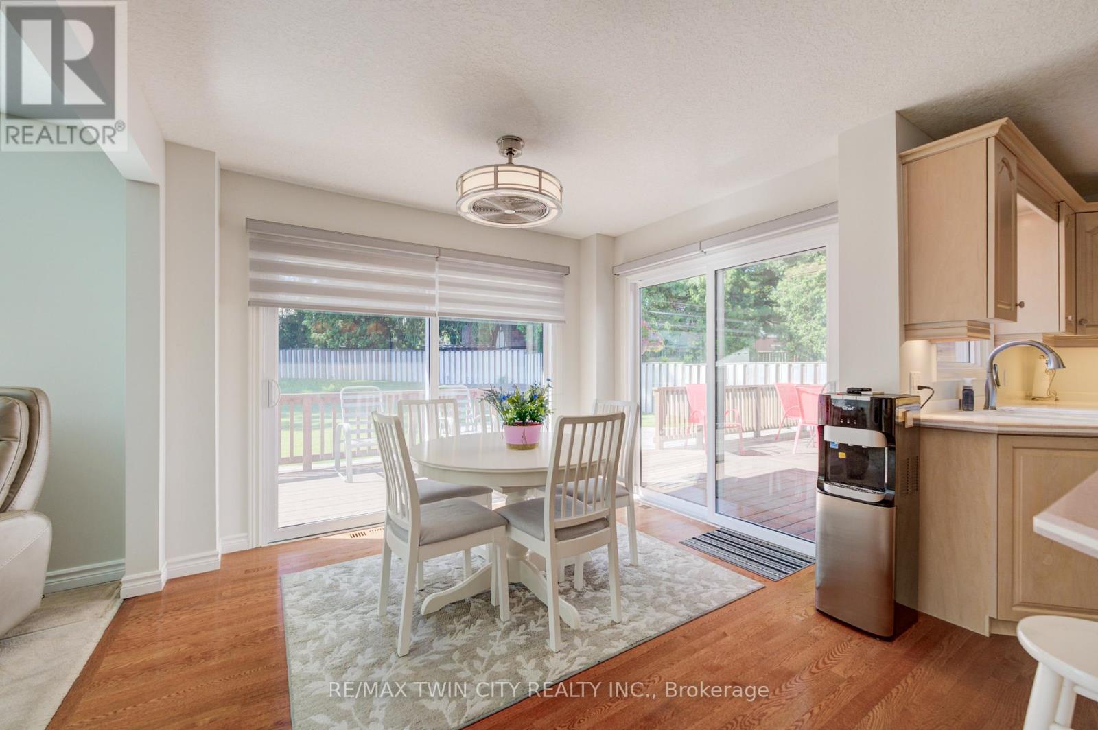 54 Stonegate Drive, Kitchener, Ontario  N2A 2Z1 - Photo 17 - X13501504