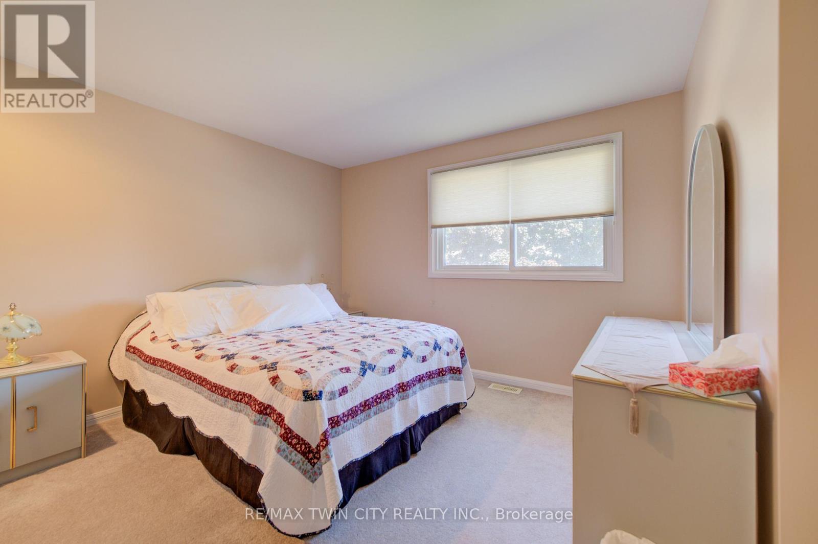 54 Stonegate Drive, Kitchener, Ontario  N2A 2Z1 - Photo 25 - X13501504