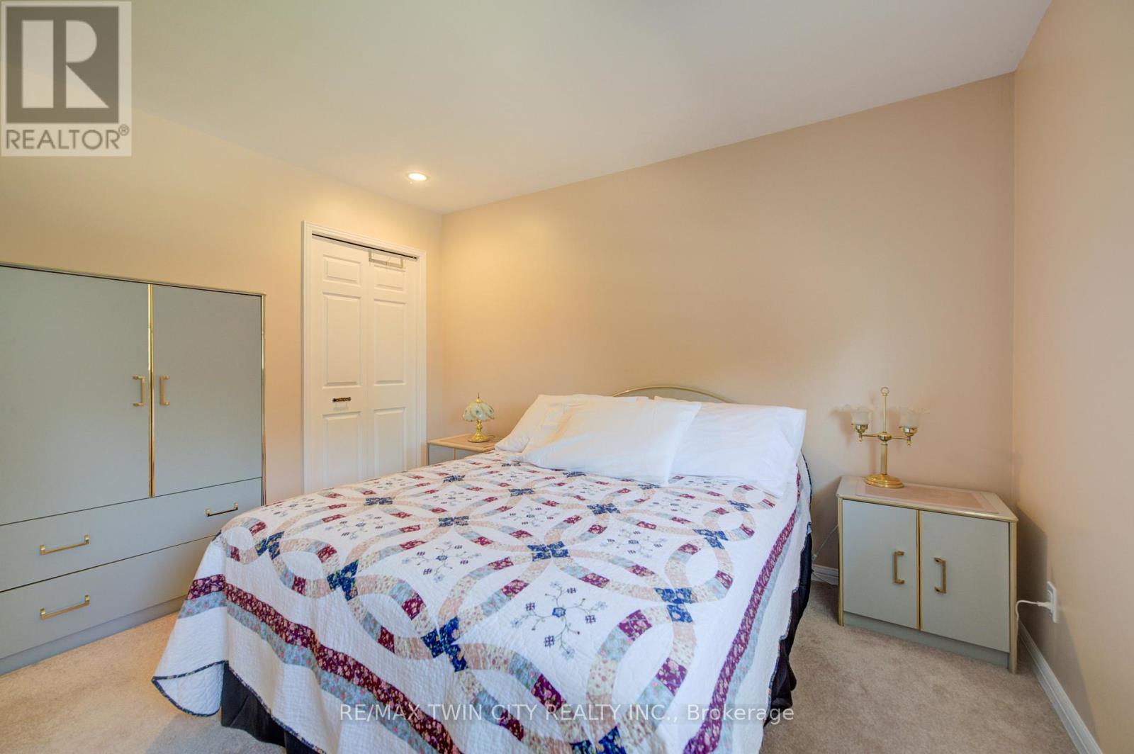54 Stonegate Drive, Kitchener, Ontario  N2A 2Z1 - Photo 26 - X13501504