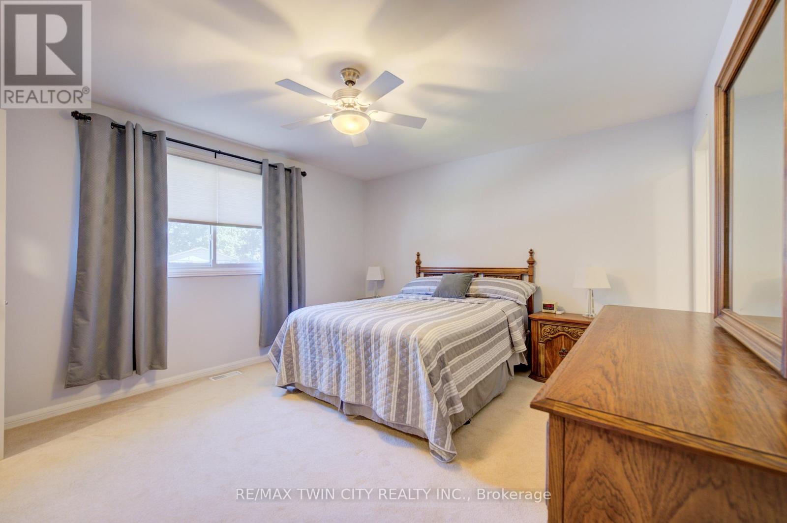 54 Stonegate Drive, Kitchener, Ontario  N2A 2Z1 - Photo 30 - X13501504