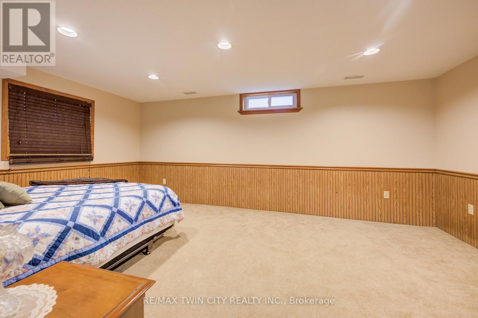 54 Stonegate Drive, Kitchener, Ontario  N2A 2Z1 - Photo 35 - X13501504