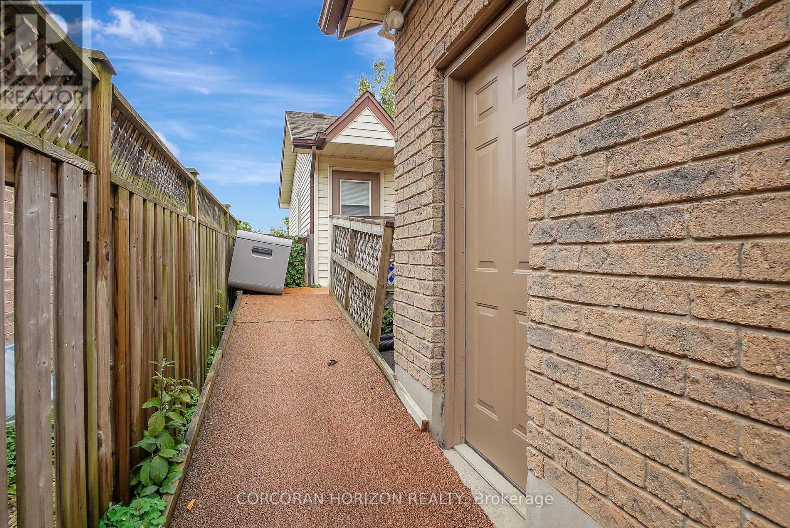Lower - 43 Holm Street, Cambridge, Ontario N2C 3N3 - Photo 4 - X13501690