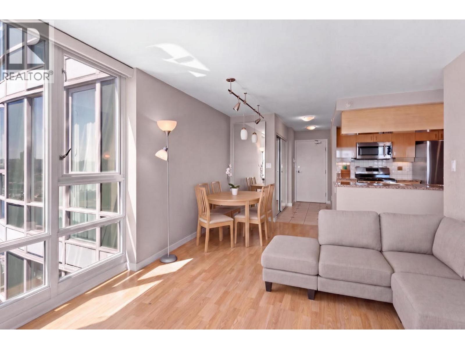 2505 1033 Marinaside Crescent, Vancouver, British Columbia  V6Z 3A3 - Photo 4 - R3140791