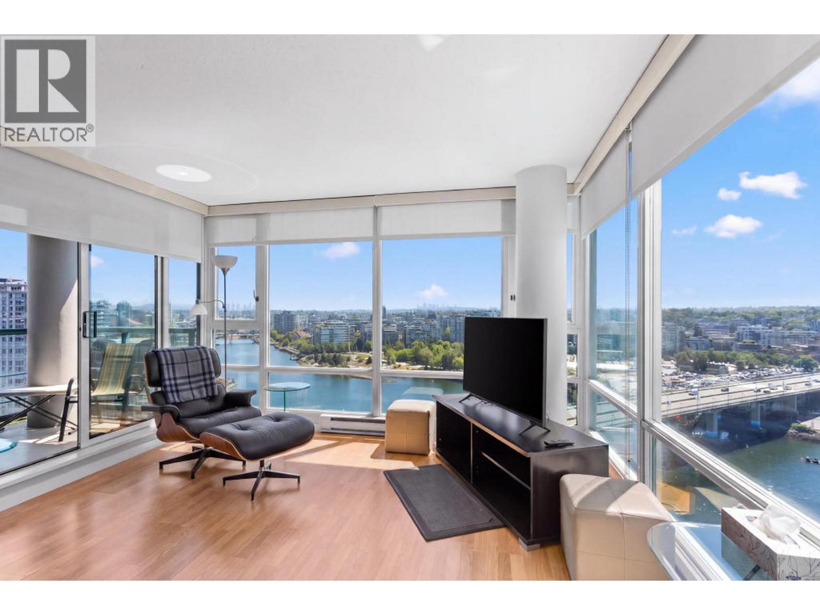 2505 1033 Marinaside Crescent, Vancouver, British Columbia  V6Z 3A3 - Photo 5 - R3140791