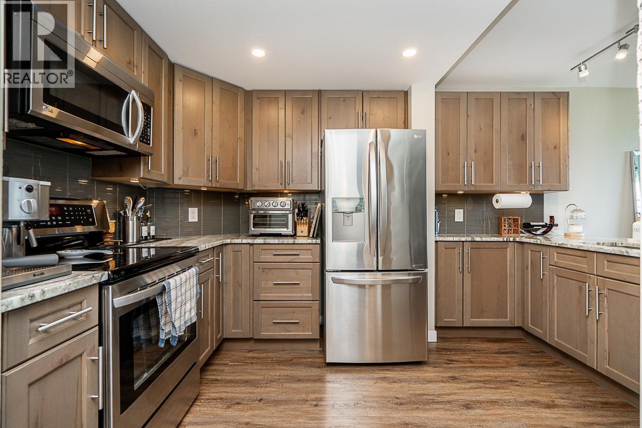 1203 2041 Bellwood Avenue, Burnaby, British Columbia  V5B 4V5 - Photo 10 - R3140815