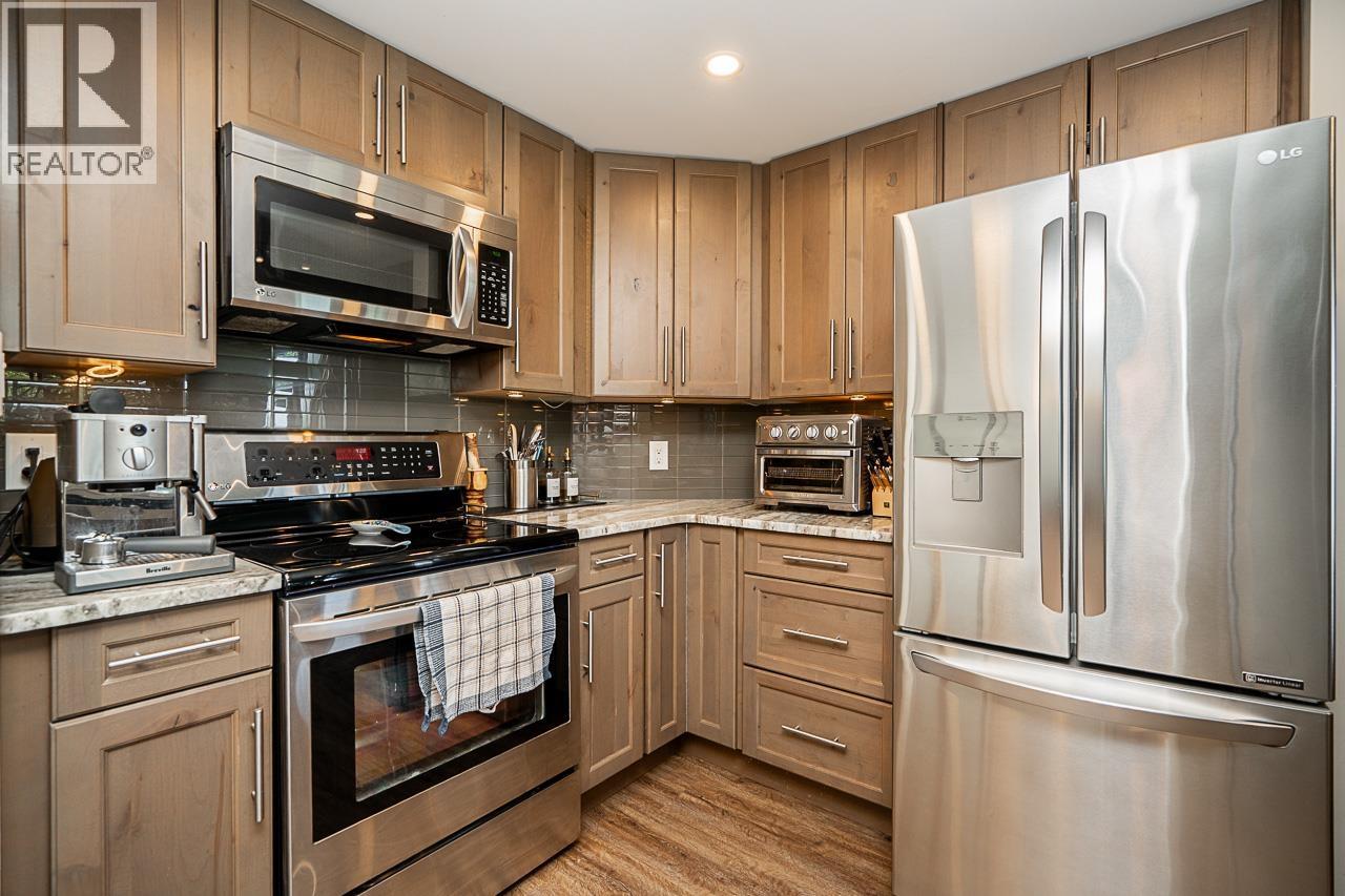 1203 2041 Bellwood Avenue, Burnaby, British Columbia  V5B 4V5 - Photo 11 - R3140815