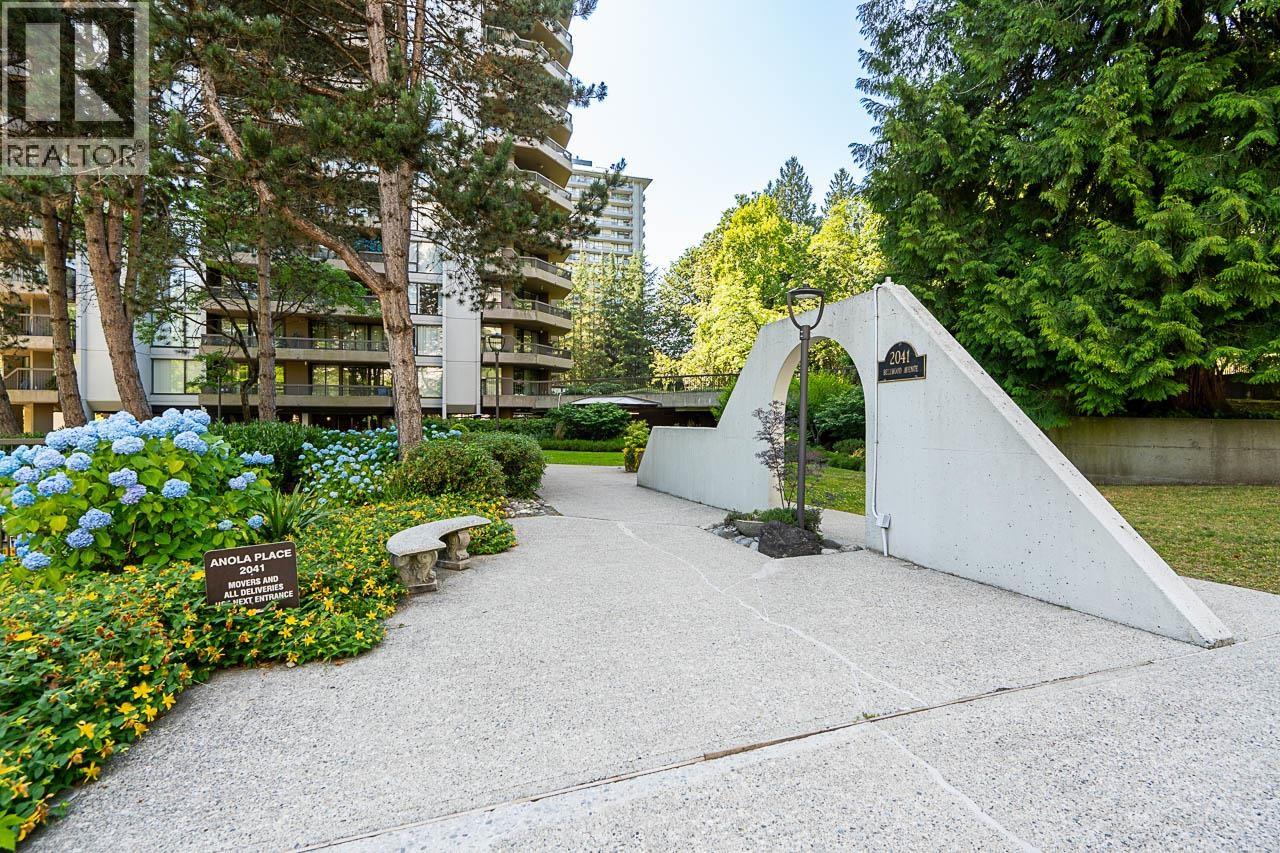 1203 2041 Bellwood Avenue, Burnaby, British Columbia  V5B 4V5 - Photo 3 - R3140815