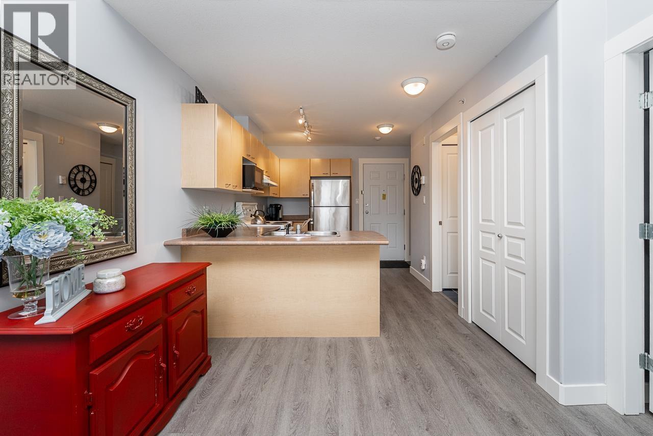 403 3939 Hastings Street, Burnaby, British Columbia  V5C 2H8 - Photo 10 - R3140821