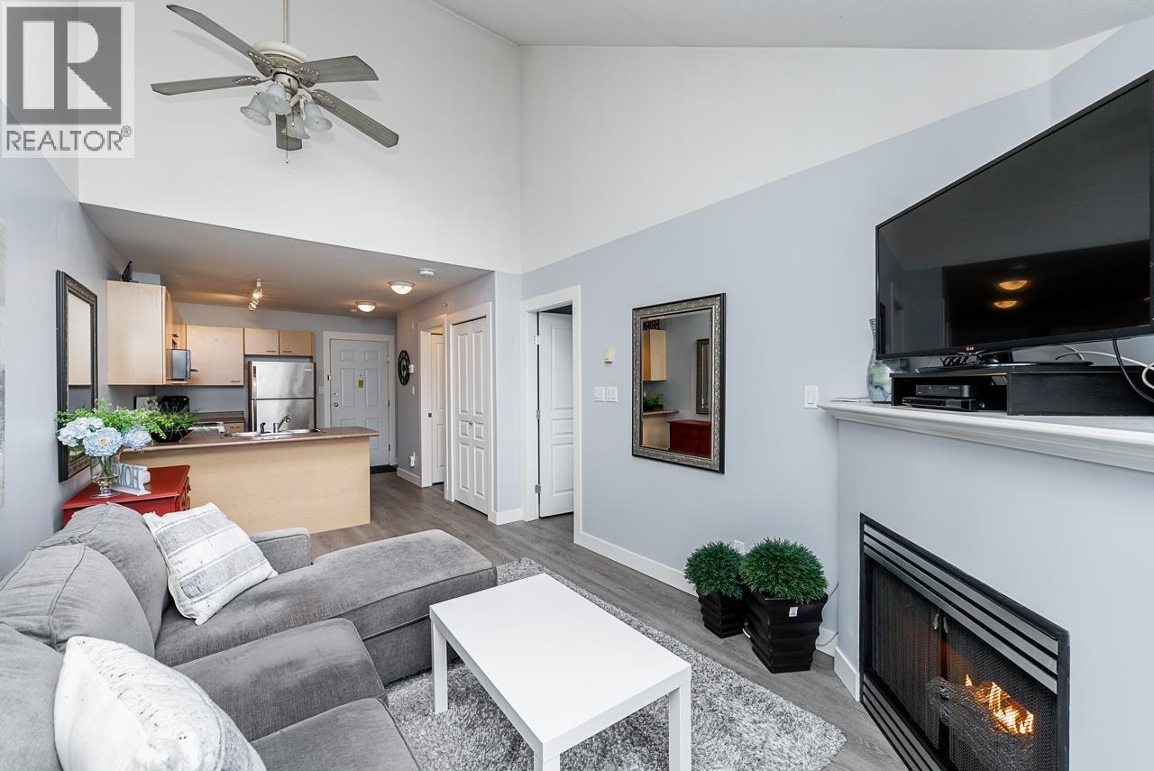 403 3939 Hastings Street, Burnaby, British Columbia  V5C 2H8 - Photo 13 - R3140821