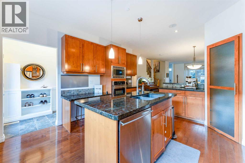 2987 Peacekeepers Way SW, Calgary, Alberta  T3E 7R5 - Photo 10 - A2325130