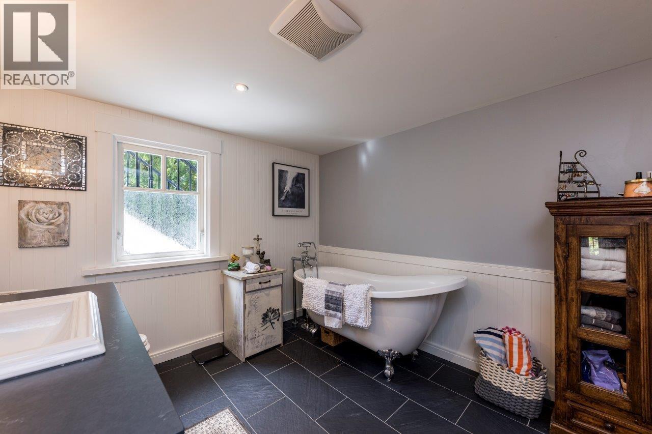 461 E St. James Road, North Vancouver, British Columbia  V7N 1L5 - Photo 23 - R3140826