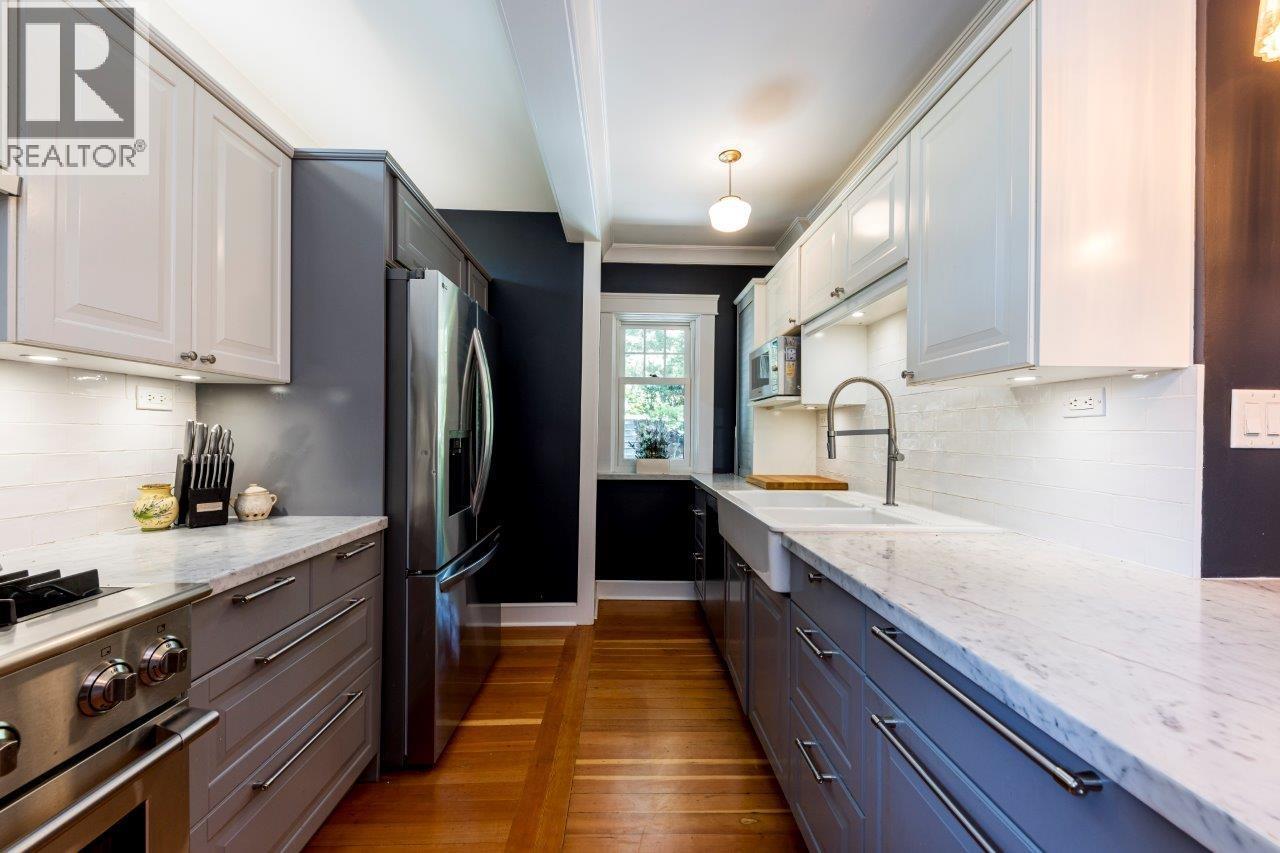 461 E St. James Road, North Vancouver, British Columbia  V7N 1L5 - Photo 8 - R3140826