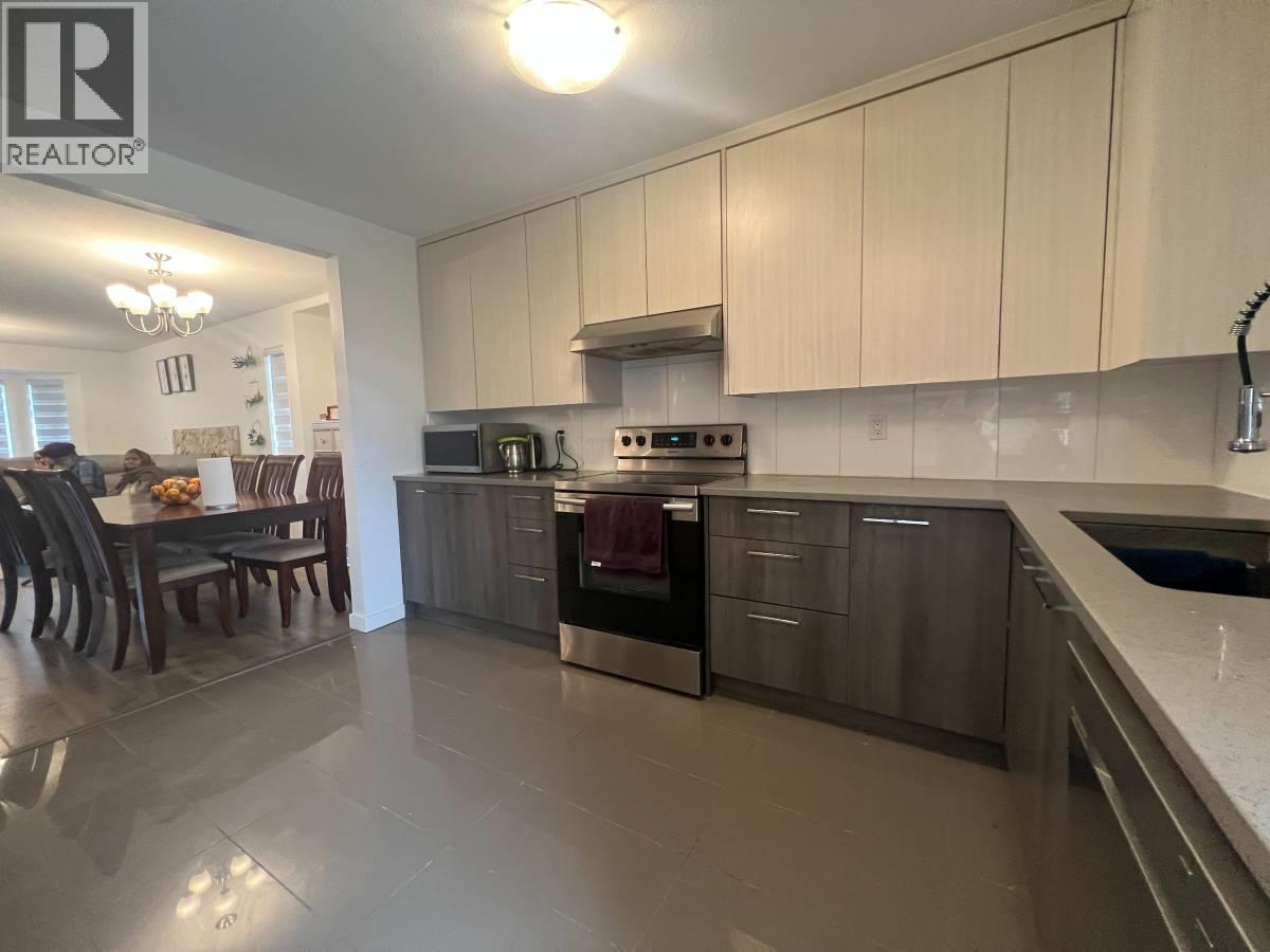 Upper 23422 Sandpiper Ave, Maple Ridge, British Columbia  V2X 9M3 - Photo 10 - R3140835
