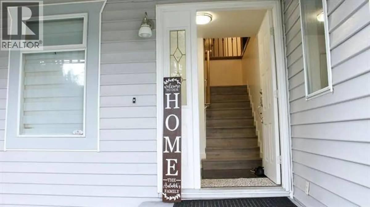 Upper 23422 Sandpiper Ave, Maple Ridge, British Columbia  V2X 9M3 - Photo 3 - R3140835