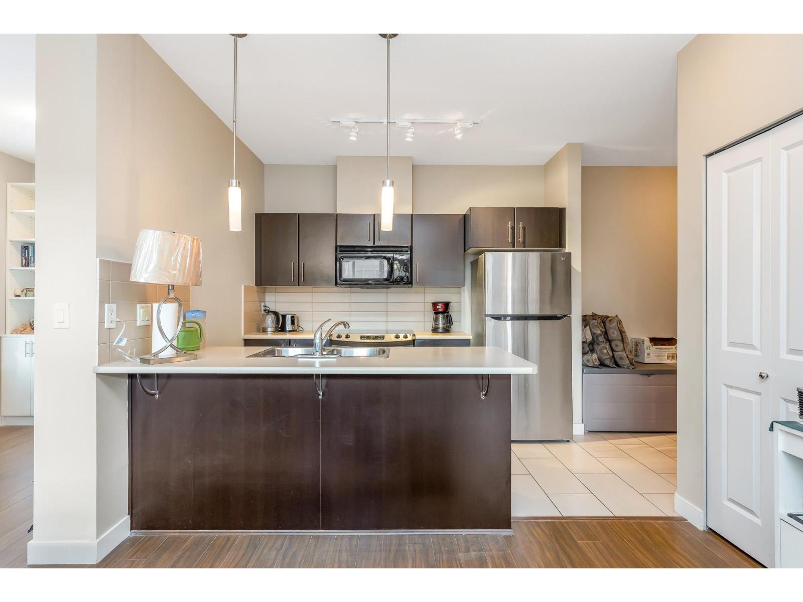 216 33546 Holland Avenue, Abbotsford, British Columbia  V2S 0C1 - Photo 5 - R3140218