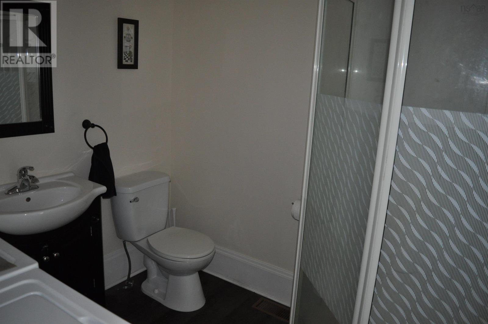 64 Centre Street, Truro, Nova Scotia  B2N 2K2 - Photo 32 - 202615836