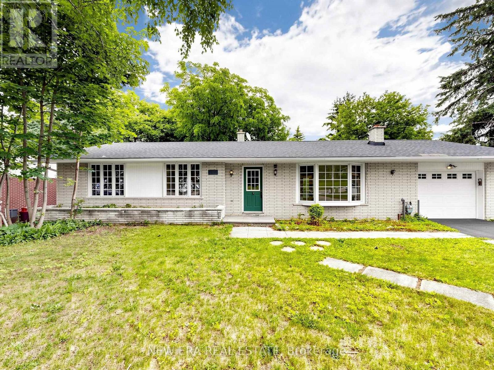 20543 LESLIE STREET, east gwillimbury (queensville), Ontario