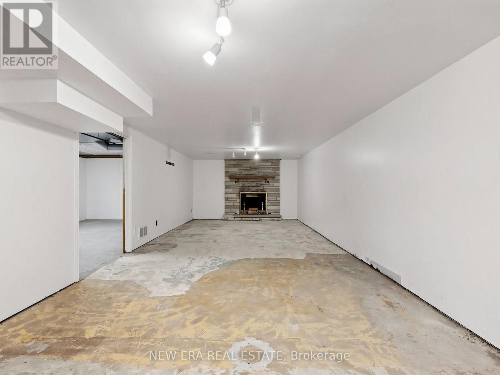 20543 Leslie Street, East Gwillimbury (Queensville), Ontario  L0L 1R0 - Photo 33 - N13501878