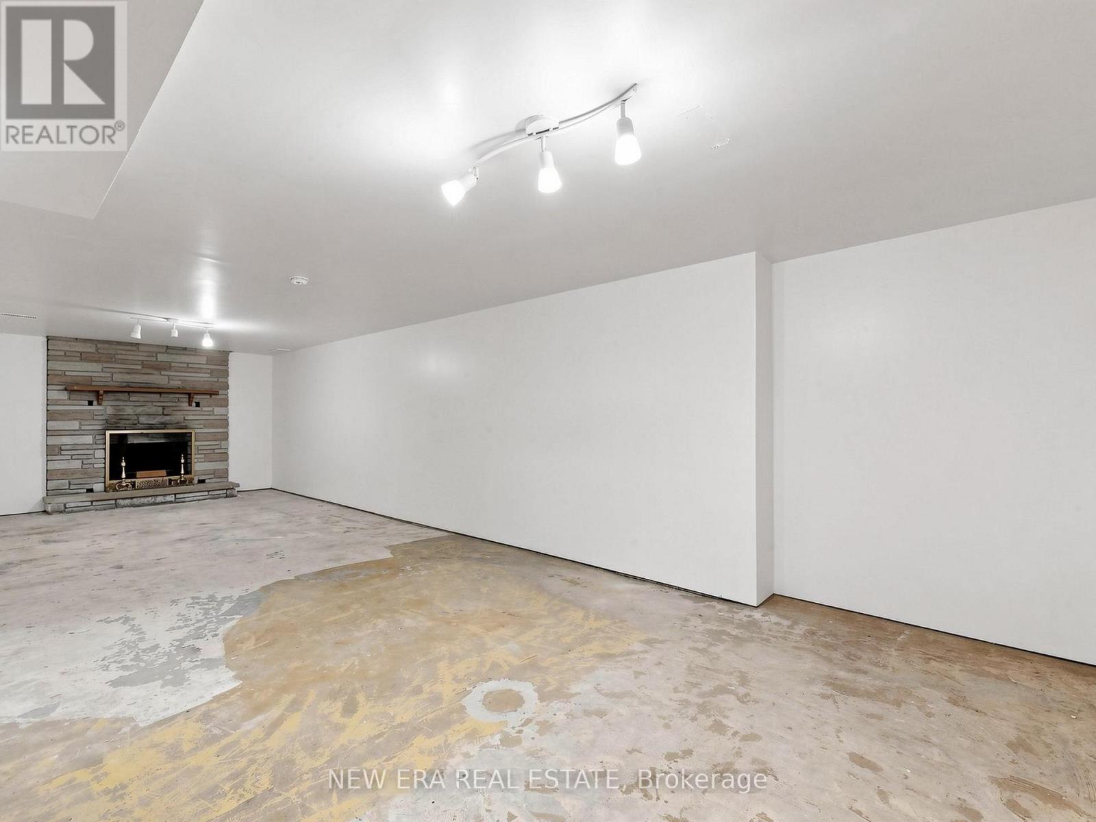 20543 Leslie Street, East Gwillimbury (Queensville), Ontario  L0L 1R0 - Photo 34 - N13501878
