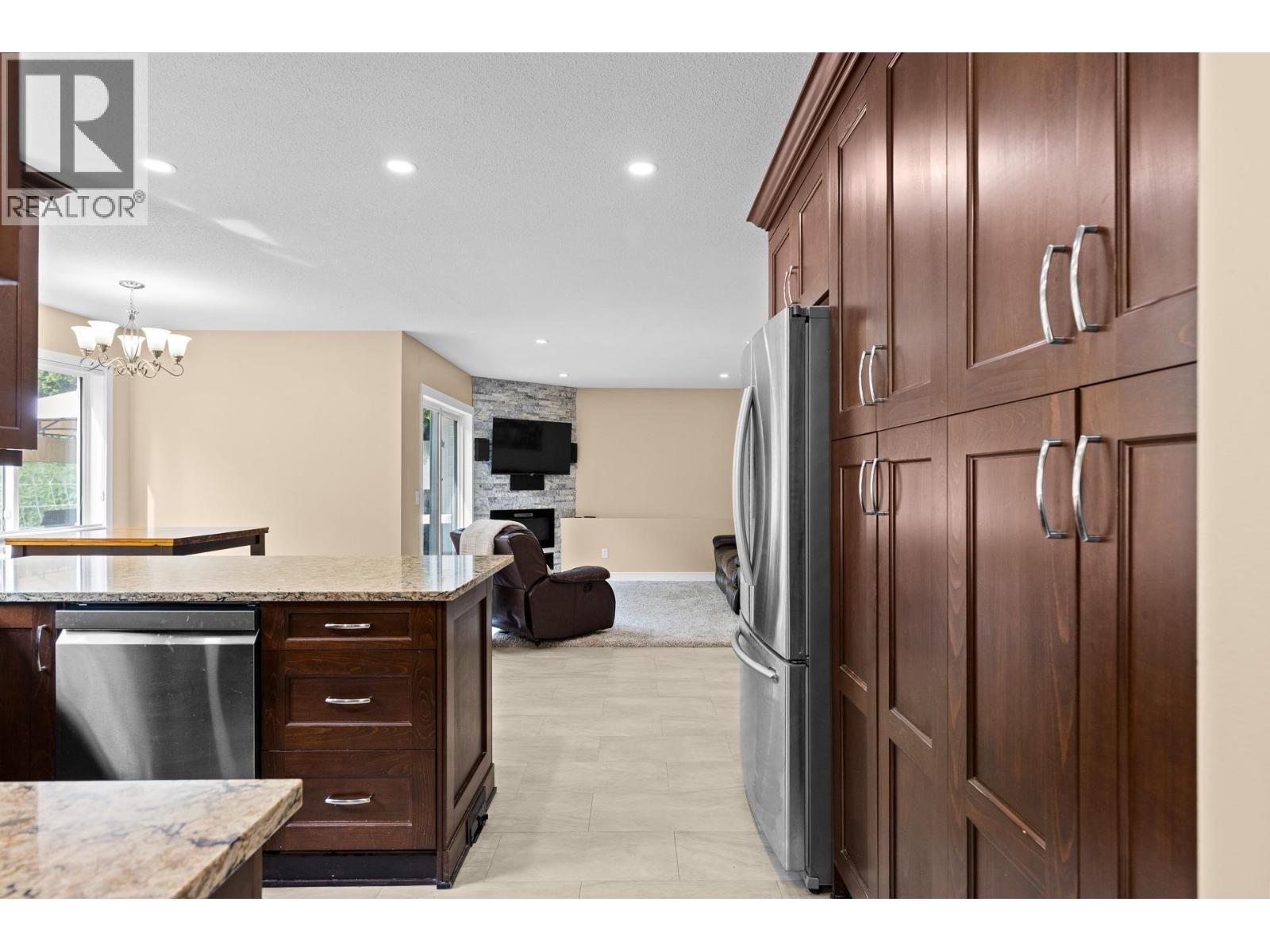 774 Nahanni Place, Kelowna, British Columbia  V1V 1N5 - Photo 13 - 10392905