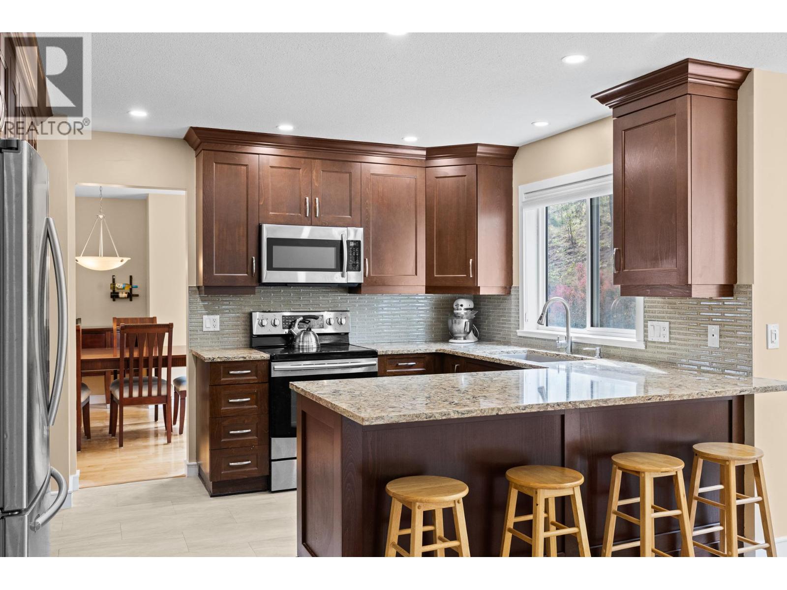 774 Nahanni Place, Kelowna, British Columbia  V1V 1N5 - Photo 19 - 10392905