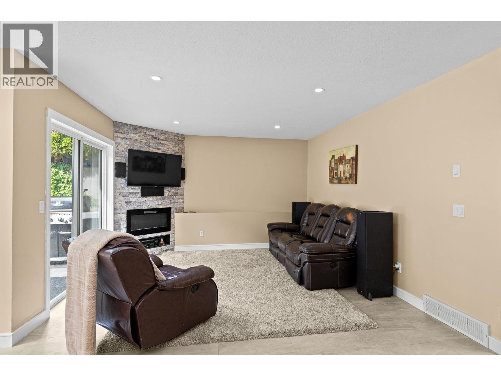 774 Nahanni Place, Kelowna, British Columbia  V1V 1N5 - Photo 22 - 10392905