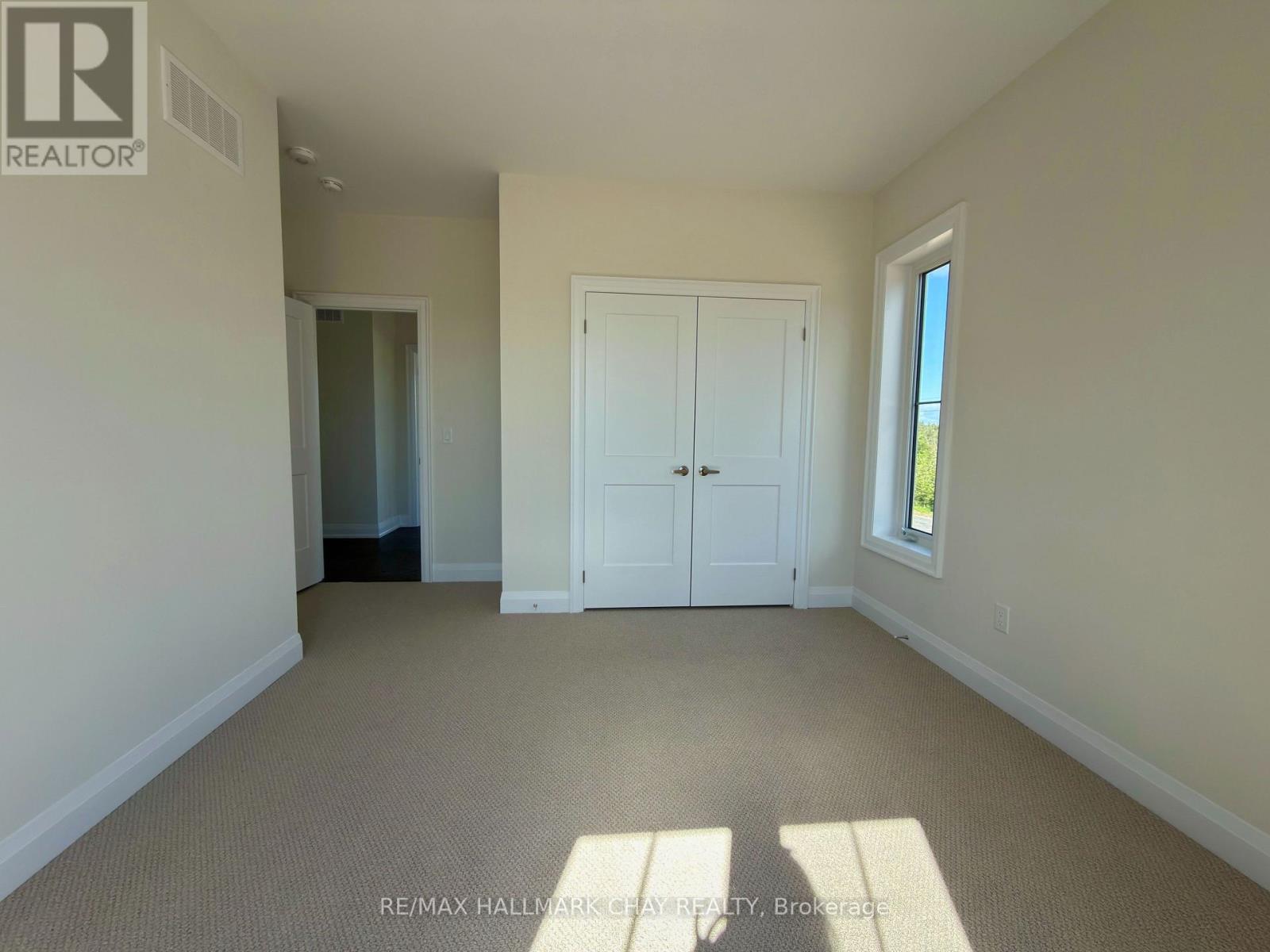 2 Pinetree Drive, Oro-Medonte, Ontario  L0L 2L0 - Photo 26 - S13501864