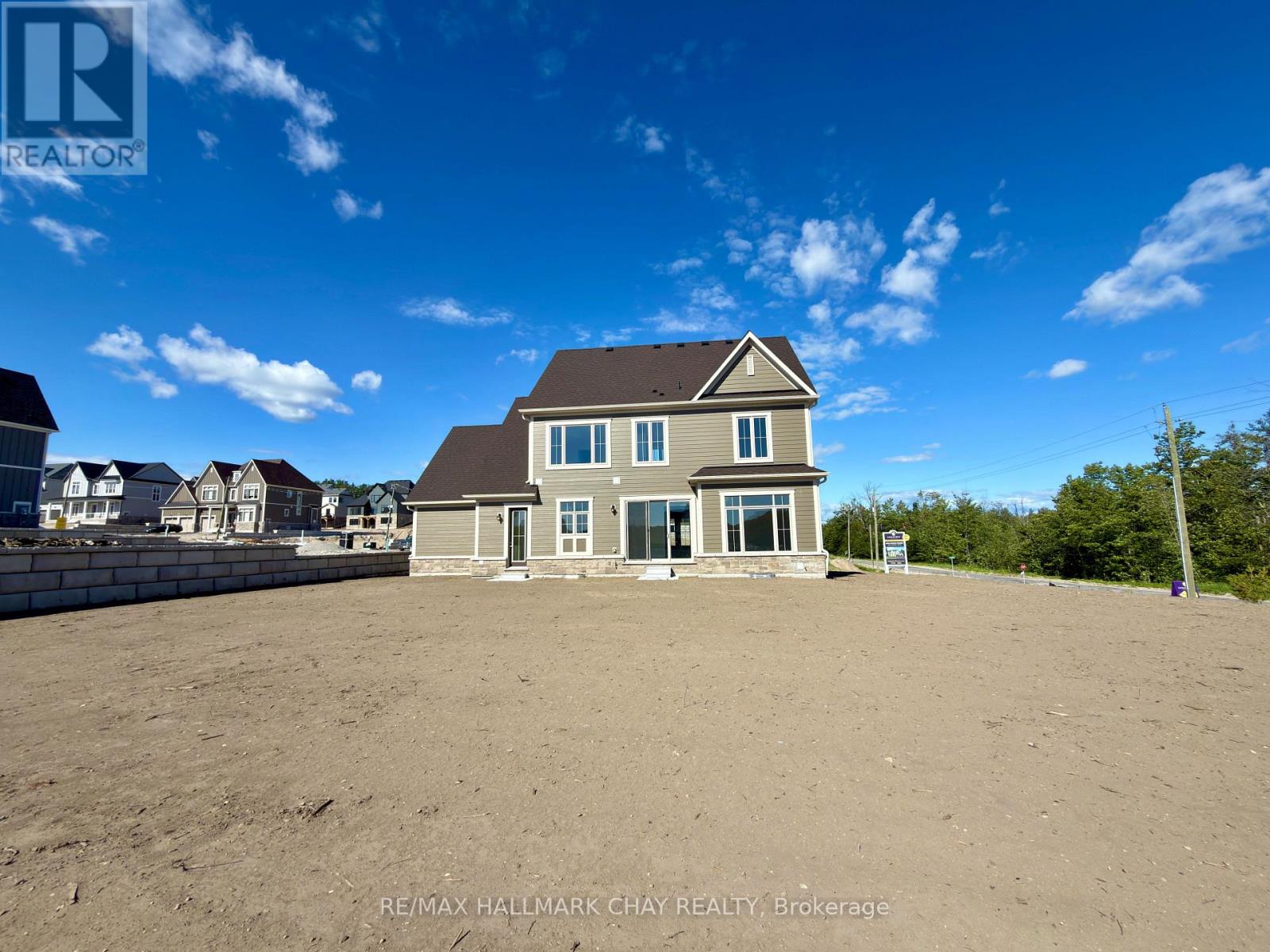 2 Pinetree Drive, Oro-Medonte, Ontario  L0L 2L0 - Photo 5 - S13501864