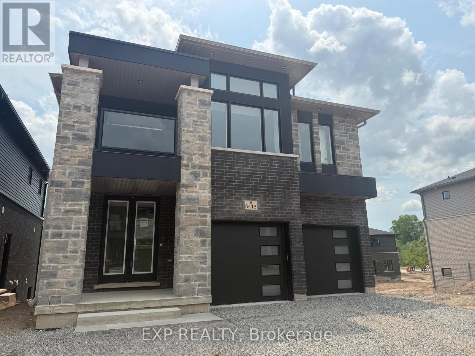 6418 SUNSHINE COMMON, Niagara Falls, Ontario