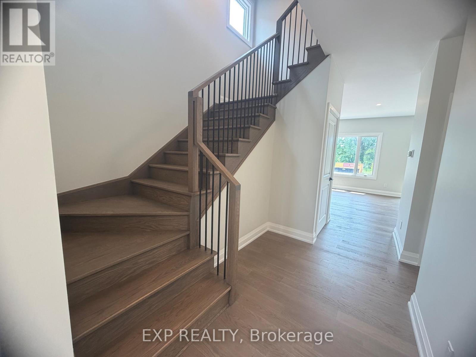 6418 Sunshine Common, Niagara Falls, Ontario  L2G 0E4 - Photo 4 - X13498386