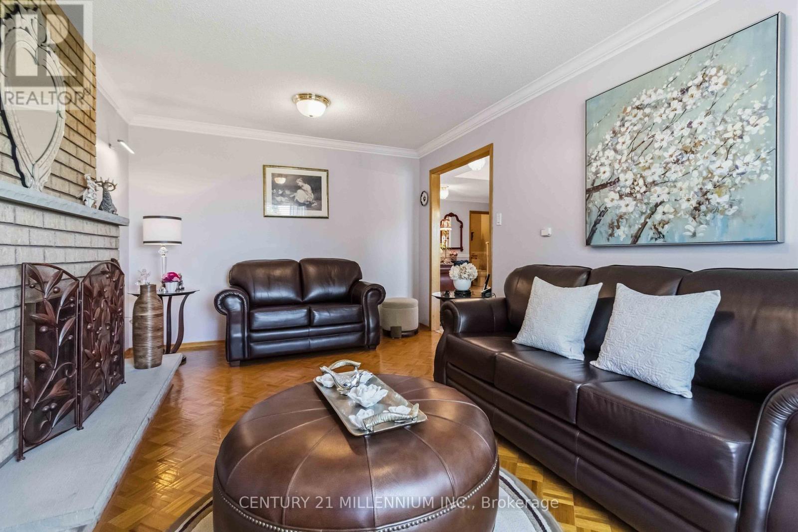 83 Sunforest Drive, Brampton, Ontario  L6Z 2W3 - Photo 12 - W13501838