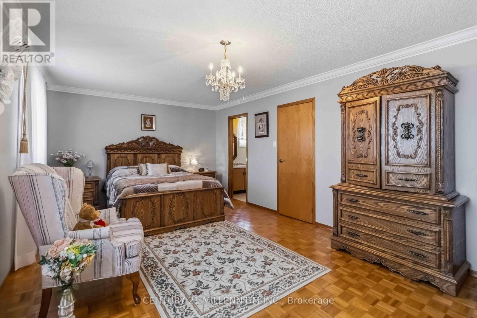 83 Sunforest Drive, Brampton, Ontario  L6Z 2W3 - Photo 25 - W13501838