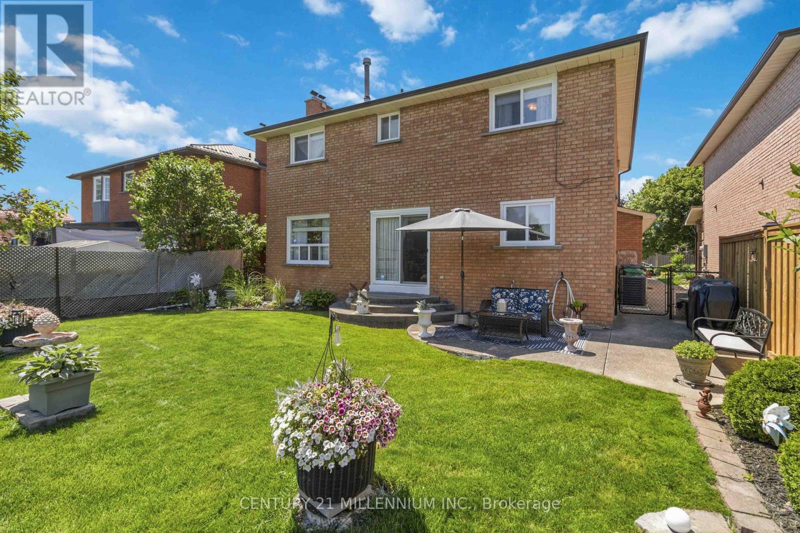 83 Sunforest Drive, Brampton, Ontario  L6Z 2W3 - Photo 36 - W13501838