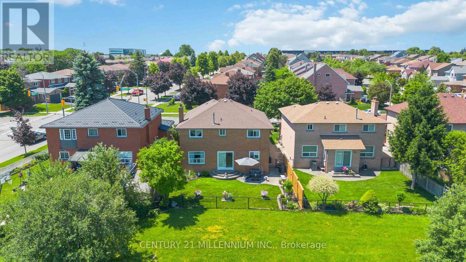 83 Sunforest Drive, Brampton, Ontario  L6Z 2W3 - Photo 38 - W13501838