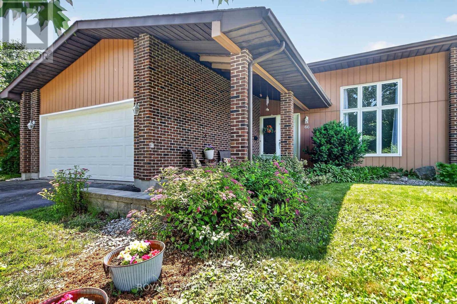 66 BEAUFORT DRIVE, Ottawa, Ontario