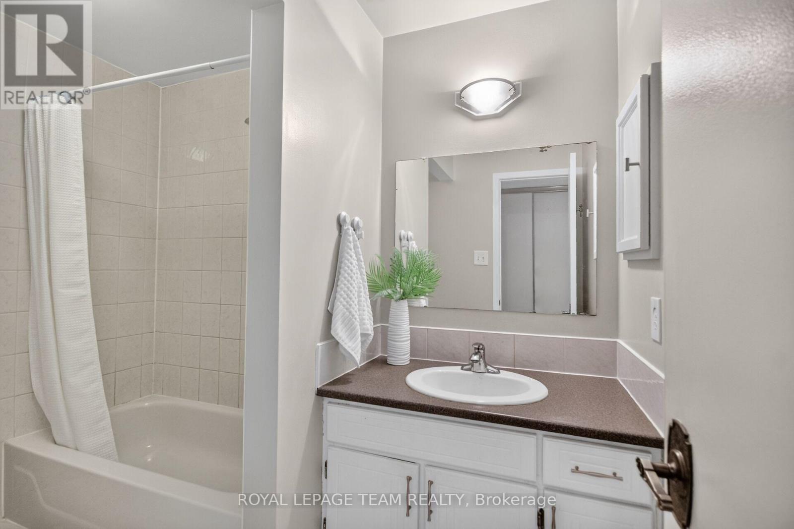 66 Beaufort Drive, Ottawa, Ontario  K2L 2G3 - Photo 25 - X13502000